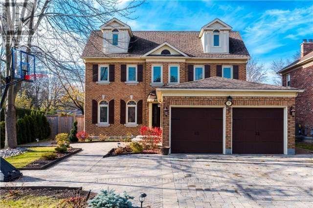 59 Oatlands Cres, Richmond Hill, Ontario