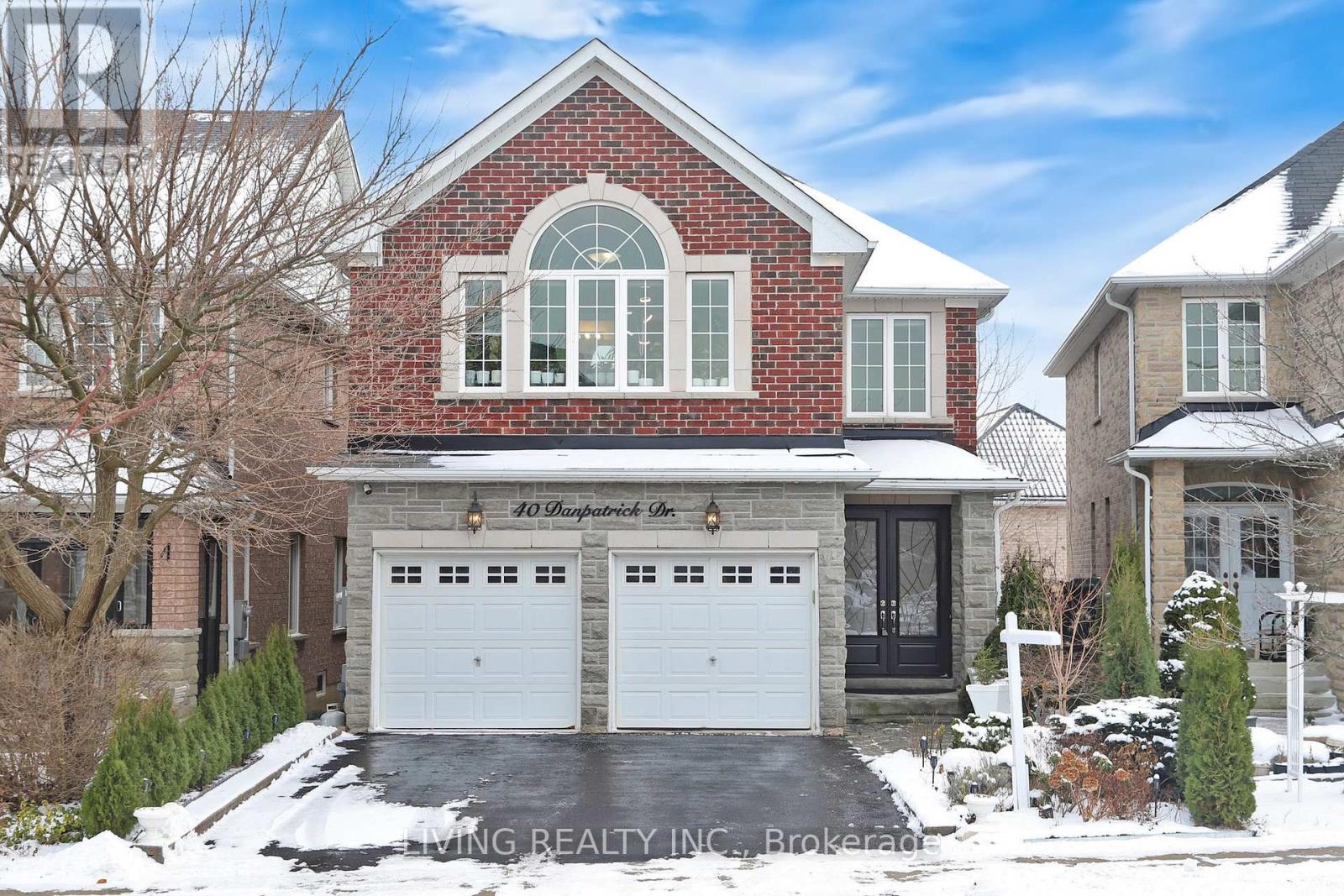 40 DanPatrick Dr, Richmond Hill, Ontario