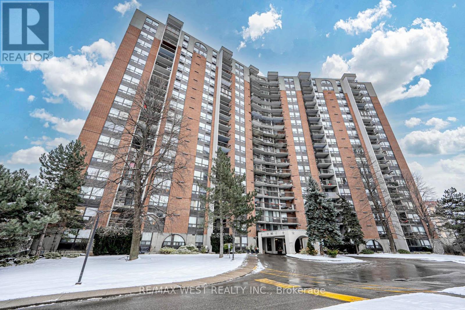 50 Mississauga Valley Blvd, 1016, Mississauga, Ontario