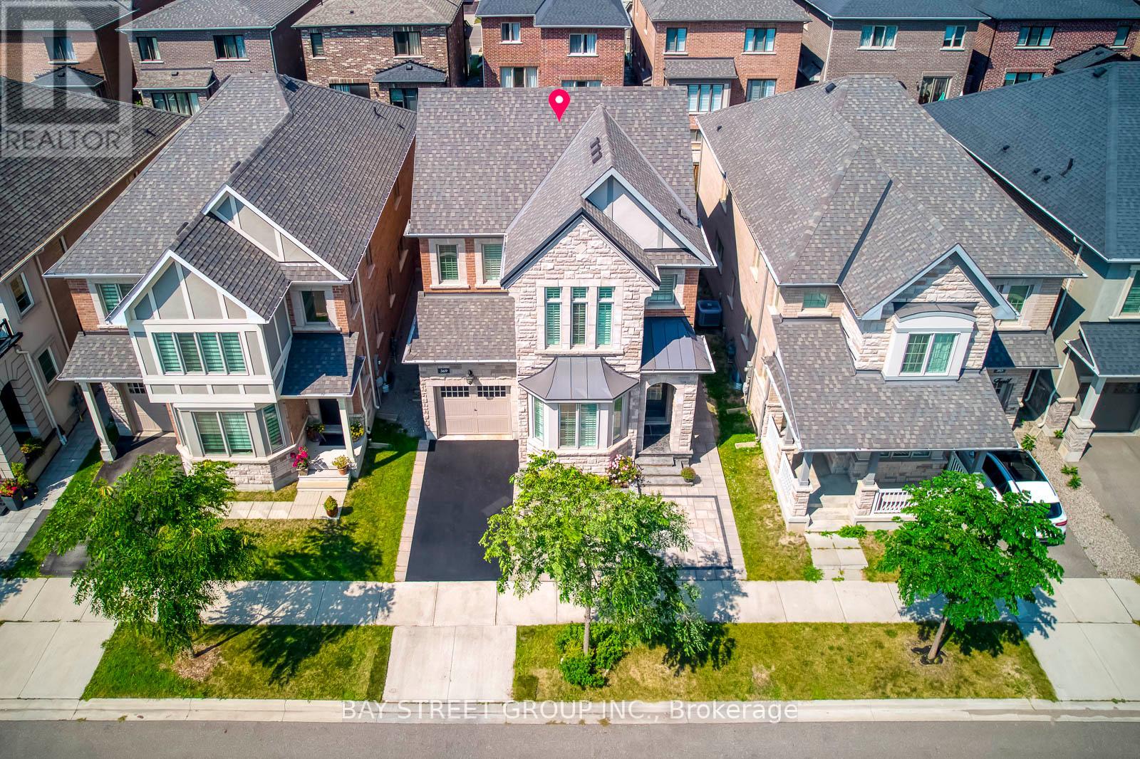 369 Dahlia Tr, Oakville, Ontario