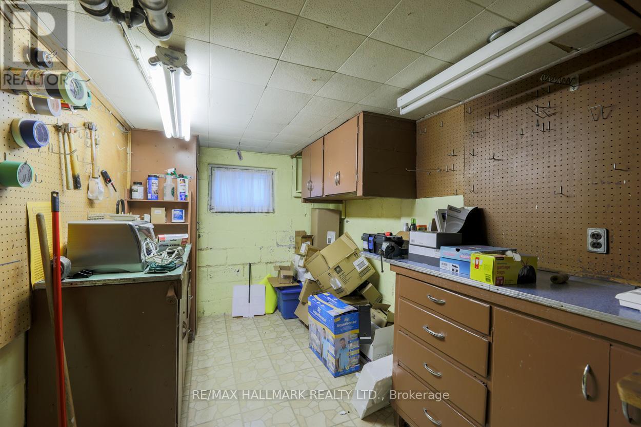 E12403153 photo 