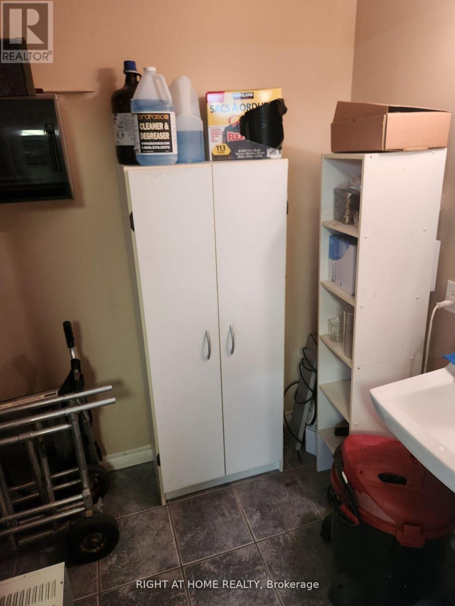 X11981712 photo 